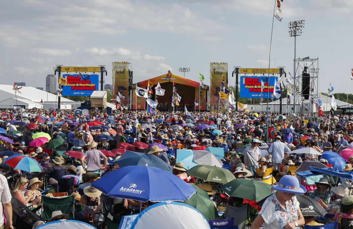 Large crowd at Jazz Fest