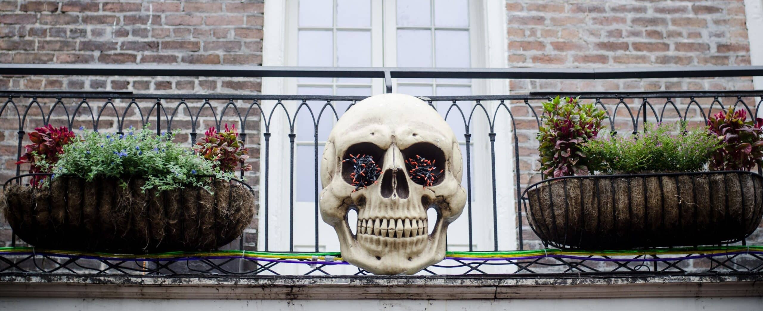A New Orleans balcony decorated for halloween