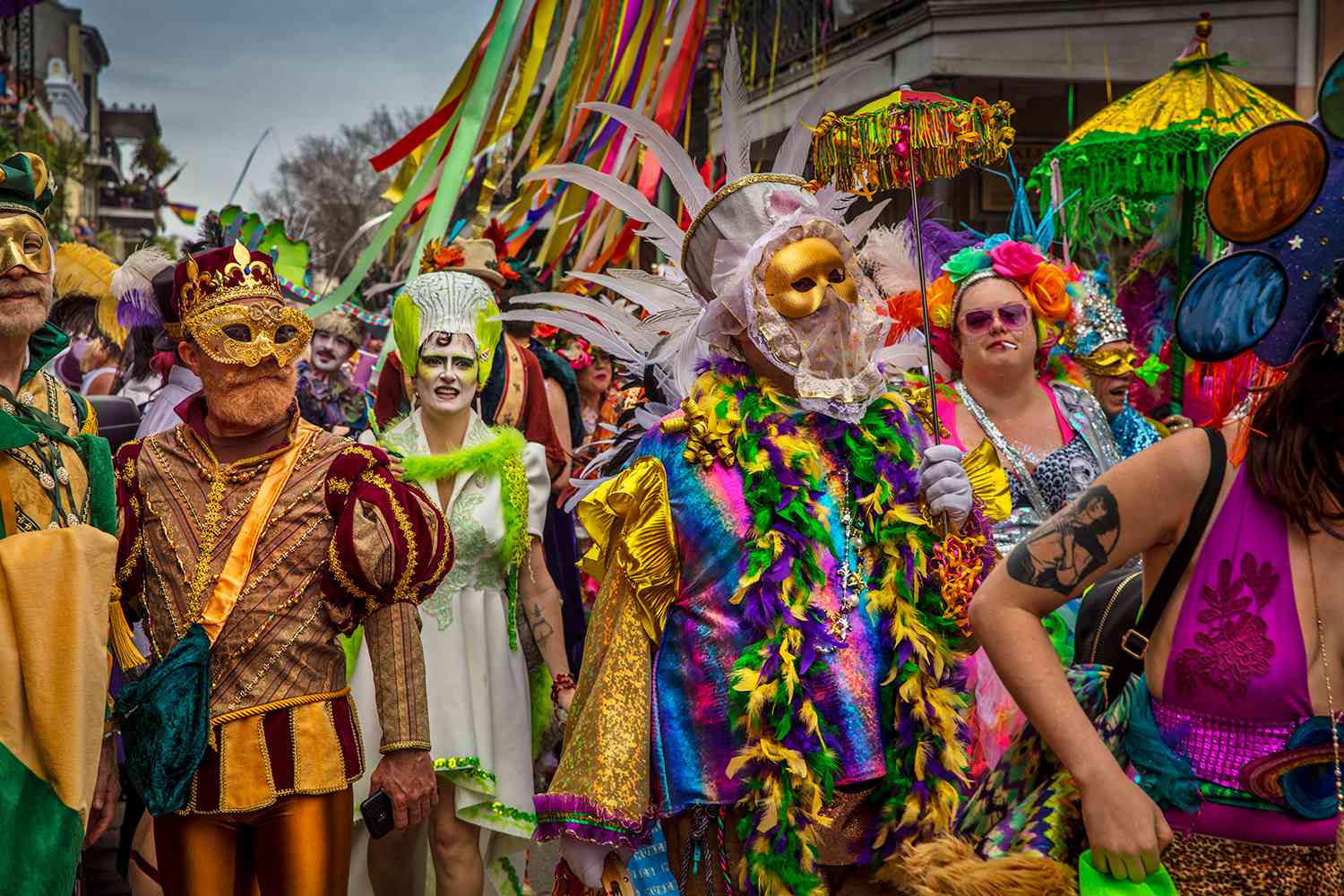 People dressed up for Mardi Gras in New Orleans
