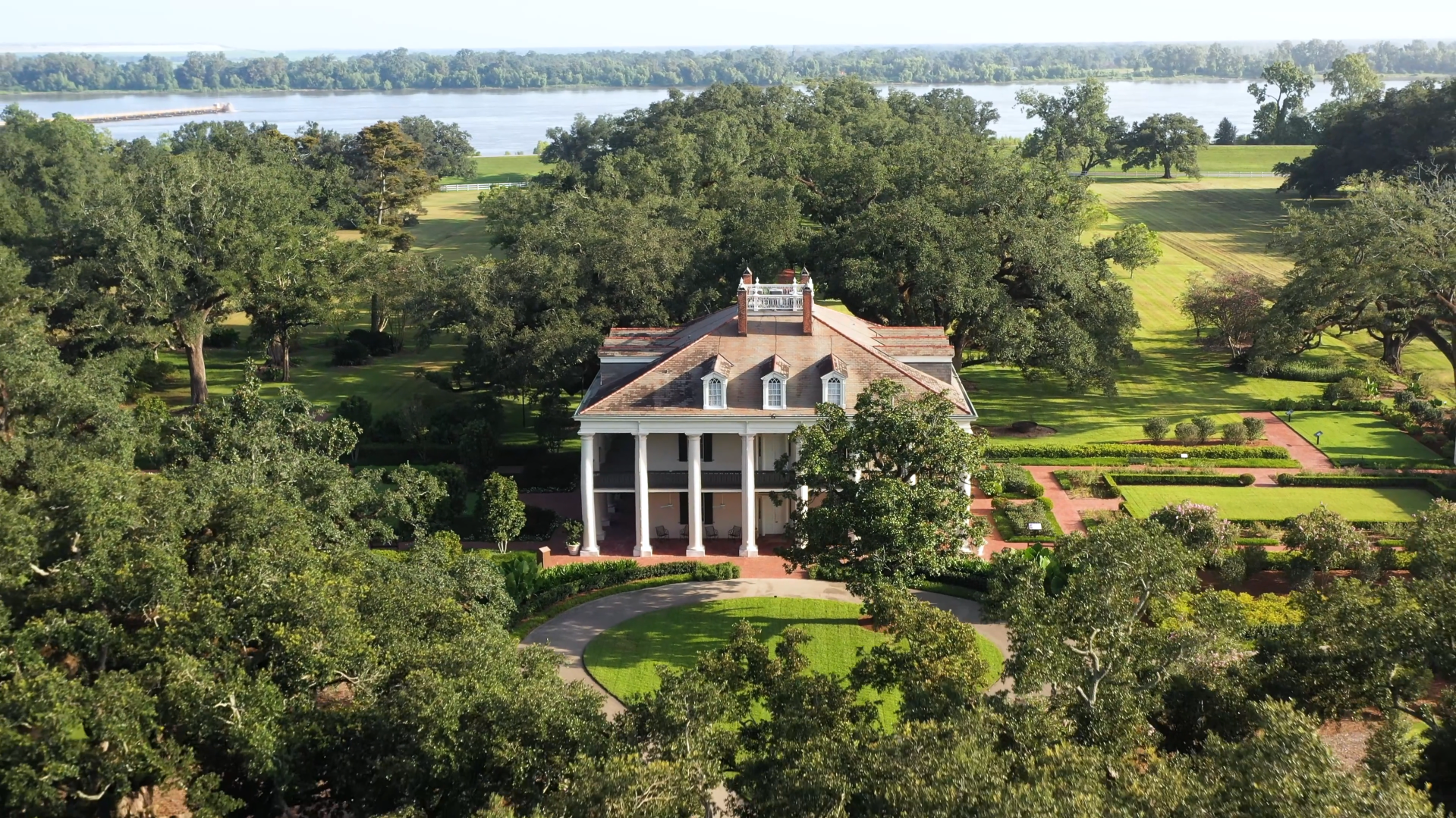 Stunning New Orleans Plantation Tours - Cajun Encounters